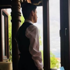 Meet your Posher, Antonio